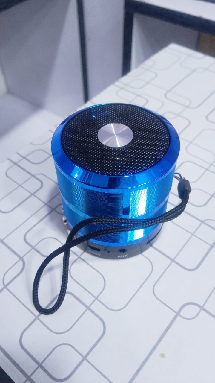WS-887 Mini Portable Bluetooth Speaker – Rechargeable Wireless Music Player with Mobile Call Support