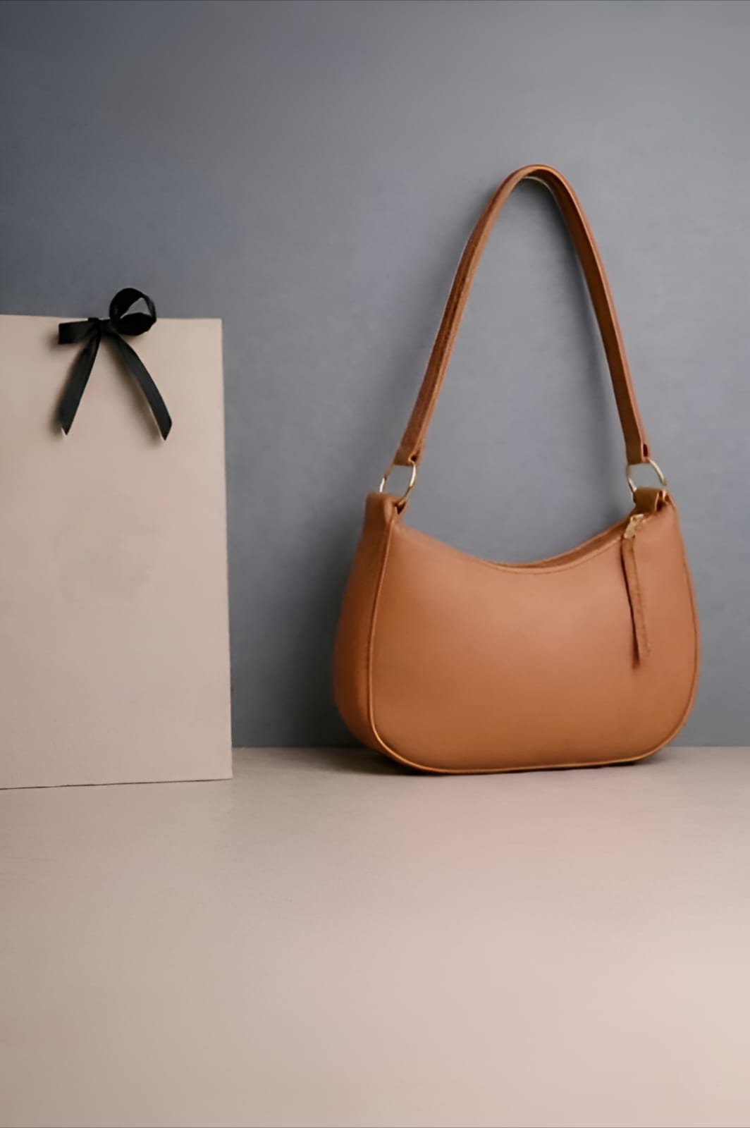 Women's Classic Zip Shoulder Bag | Sleek Everyday Carry